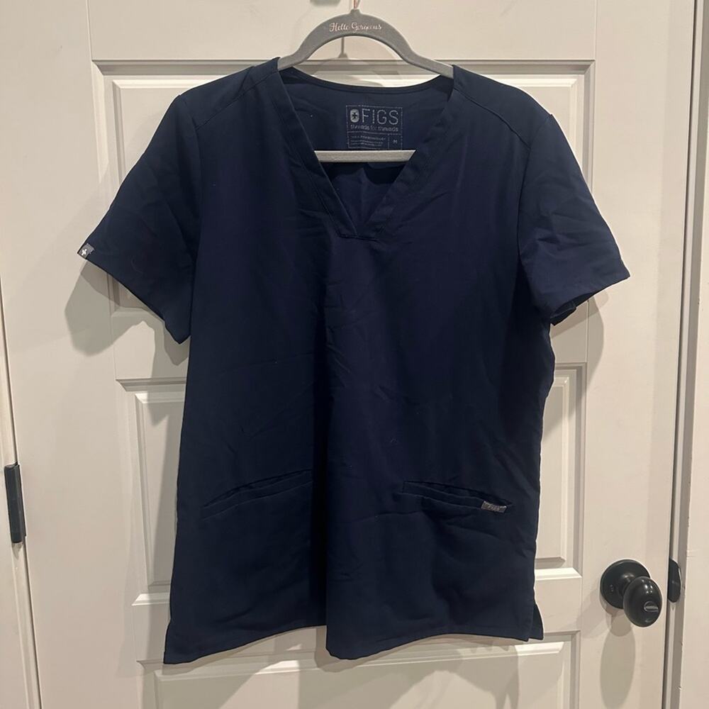 FIGS Threads For Threads Catarina Scrubs Top